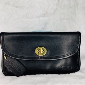 COACH VINTAGE TURNLOCK COSMETIC/COIN/ WALLET 1980'